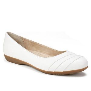 WOMEN'S CLIFFS BY WHITE MOUNTAIN CLARA FLATS SIZE 9M